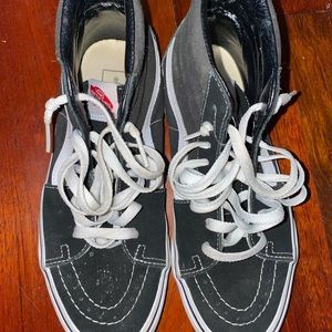 Size 8 Women’s Vans